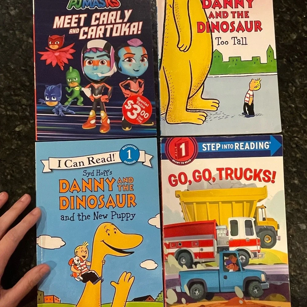 Early Reader Level 1 Book Lot - Picture 2 of 9